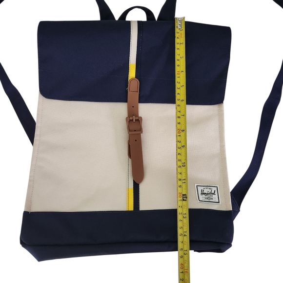 HERSCHEL SUPPLY CO. unisex cream navy colorblock City Mid Volume backpack - Picture 13 of 16